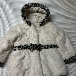 Rothschild Faux Fur White w/animal print trim Coat